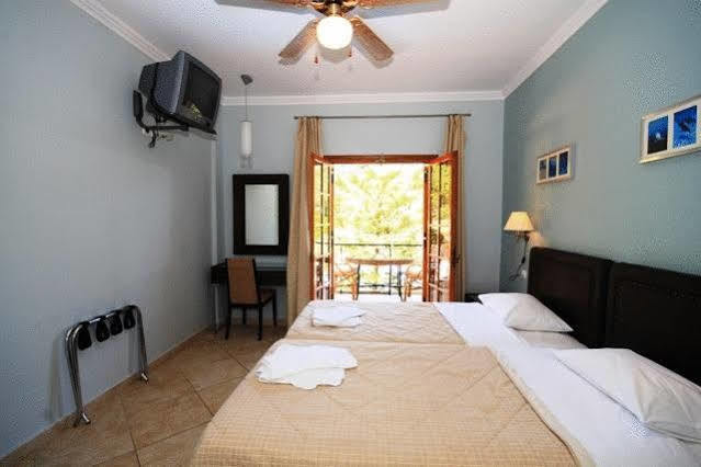 Bella Vista Hotel And Apartments Parga Exterior foto